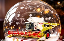 Команда «Мировая Техника» сердечно поздравляет вас с наступающим Новым годом и Рождеством!